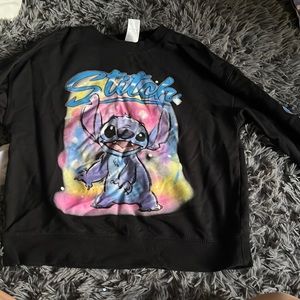 Worn once I have pants to that come with it so I can make that a bundle